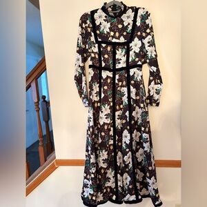 Beautiful Maxi Dress Sample New with Tags